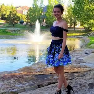 Meet your Posher, Allison